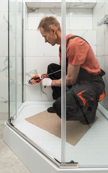 Cost of Shower Caulking Repair in Rowlett