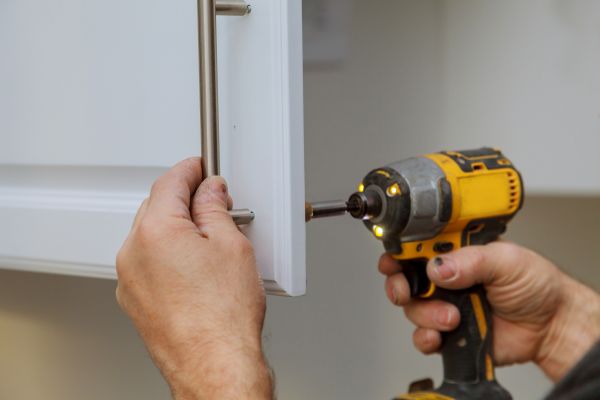 Cost of Cabinet Knob Installation in Rowlett
