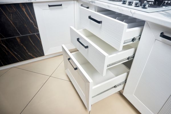 Cost of Drawer Pull Installation in Rowlett